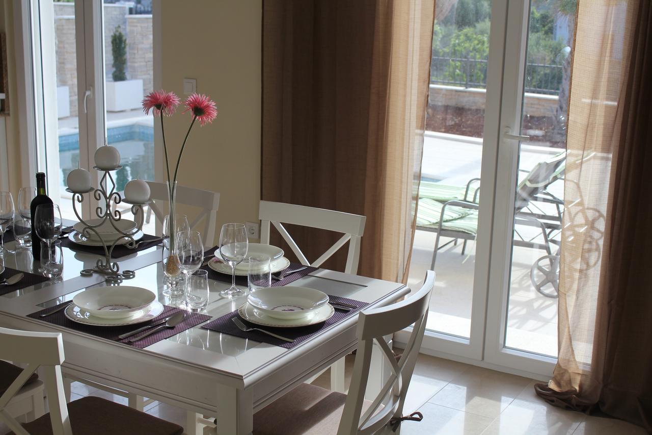 Villa Elena Sevid Extérieur photo