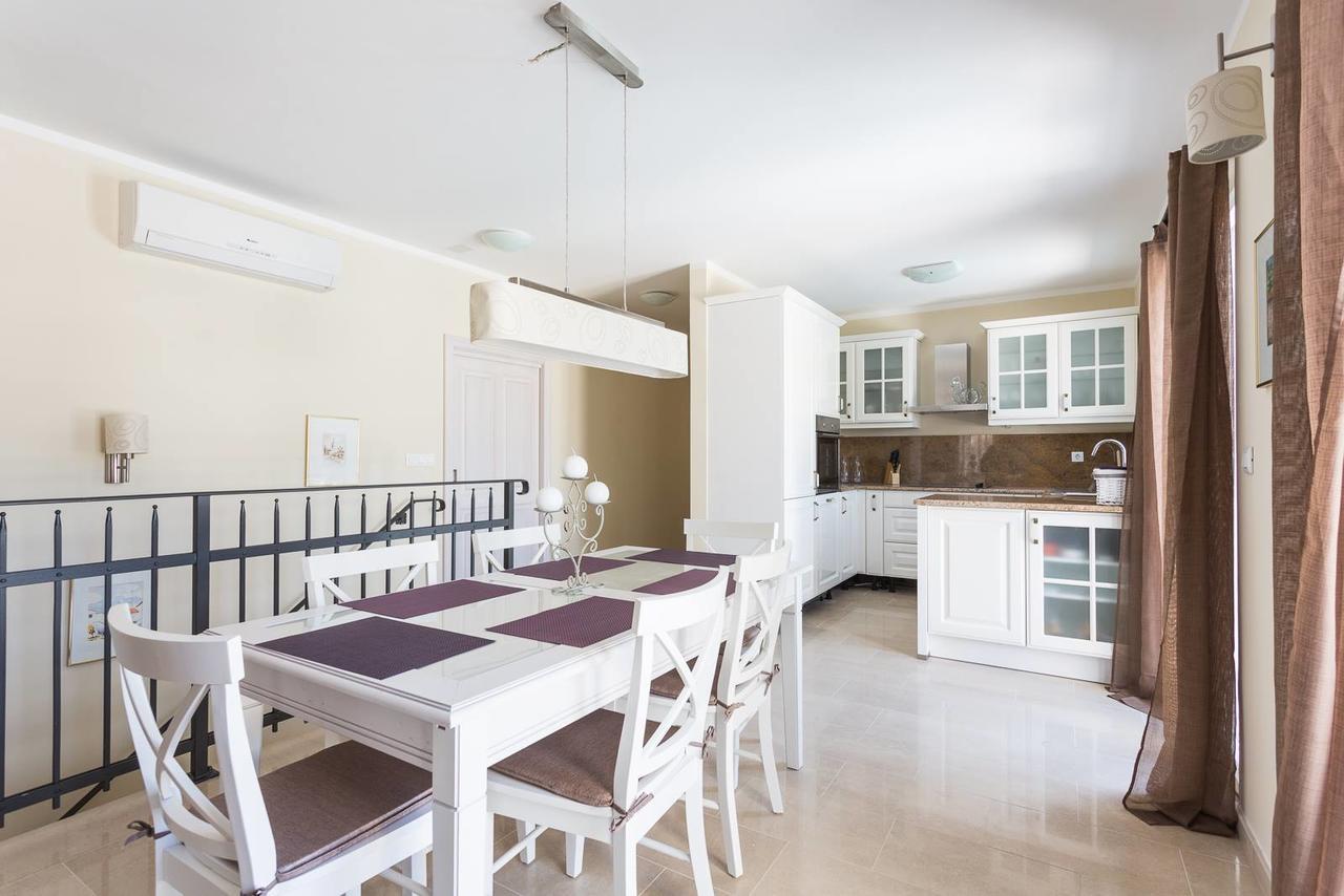 Villa Elena Sevid Extérieur photo